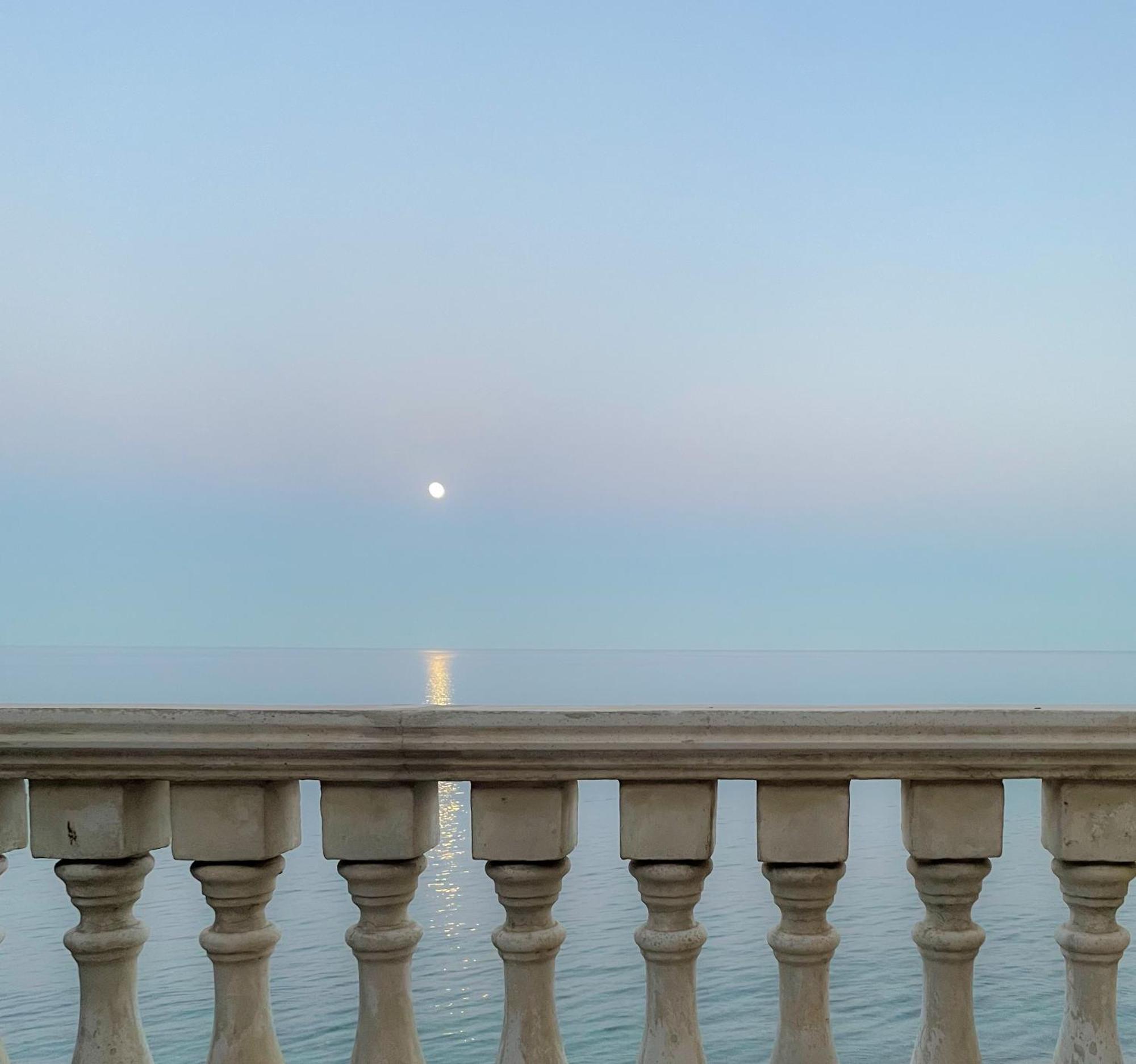 Maremare Apartments Giardini Naxos Eksteriør billede